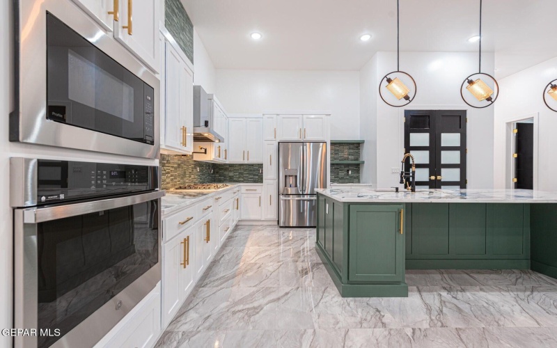 13392 EMERALD GLASS Drive, Horizon City, TX 79928, 3 Bedrooms Bedrooms, ,2 BathroomsBathrooms,Residential,For Sale,13392 EMERALD GLASS Drive,0,938013