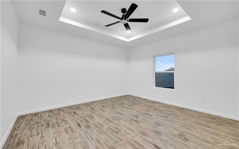 5709 Rayo Del Sol Street, Edinburg, TX 78542, 3 Bedrooms Bedrooms, ,2 BathroomsBathrooms,Residential,For Sale,5709 Rayo Del Sol Street,0,494433