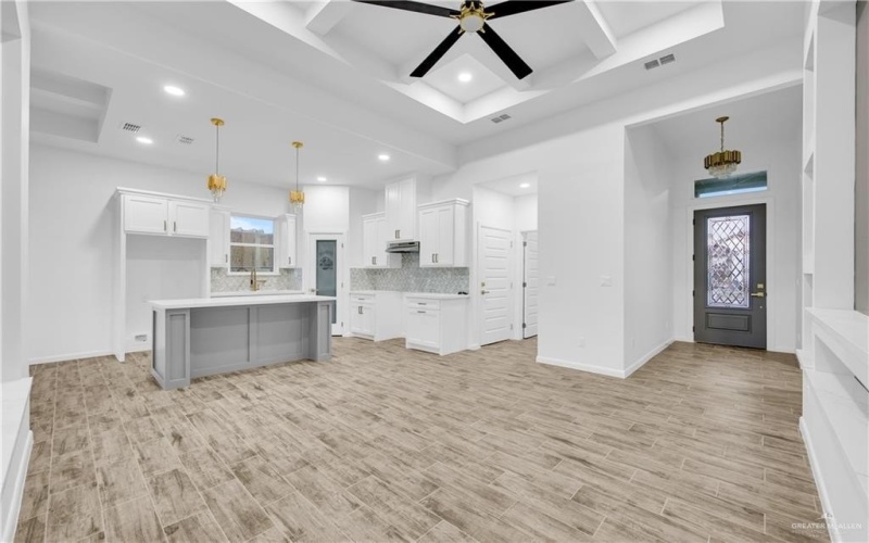 5709 Rayo Del Sol Street, Edinburg, TX 78542, 3 Bedrooms Bedrooms, ,2 BathroomsBathrooms,Residential,For Sale,5709 Rayo Del Sol Street,0,494433