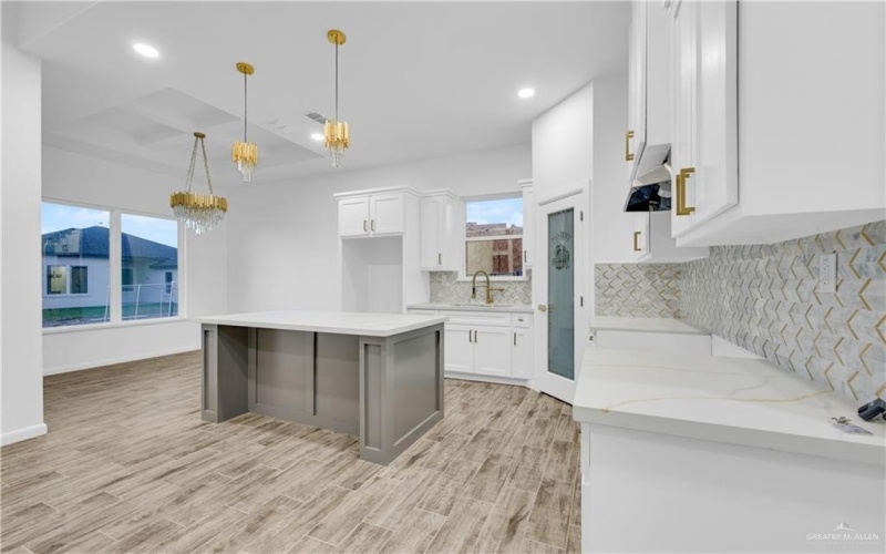 5709 Rayo Del Sol Street, Edinburg, TX 78542, 3 Bedrooms Bedrooms, ,2 BathroomsBathrooms,Residential,For Sale,5709 Rayo Del Sol Street,0,494433