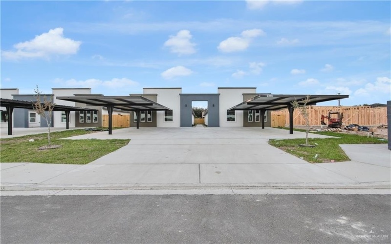 2305 S Hillside Avenue unit: 3 #3, Edinburg, TX 78542, 3 Bedrooms Bedrooms, ,2 BathroomsBathrooms,Residential,For Sale,2305 S Hillside Avenue unit: 3,0,494452