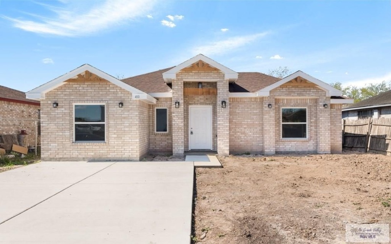 410 PEDERNALES CIR., BROWNSVILLE, TX 78521, 3 Bedrooms Bedrooms, ,2 BathroomsBathrooms,Residential,For Sale,410 PEDERNALES CIR.,0,29771991