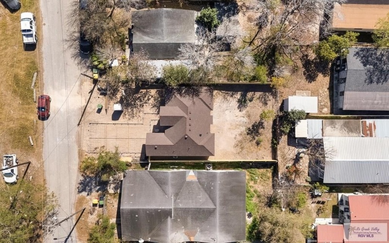 9 OLD MILITARY HWY., BROWNSVILLE, TX 78520, 3 Habitaciones Habitaciones , ,2 BañosBaños,Residential,En Venta,9 OLD MILITARY HWY.,0,29771992