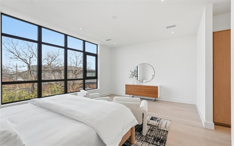 6803 Tyree Street, Dallas, TX 75209, 2 Bedrooms Bedrooms, ,2 BathroomsBathrooms,Residential,For Sale,6803 Tyree Street,0,21175043