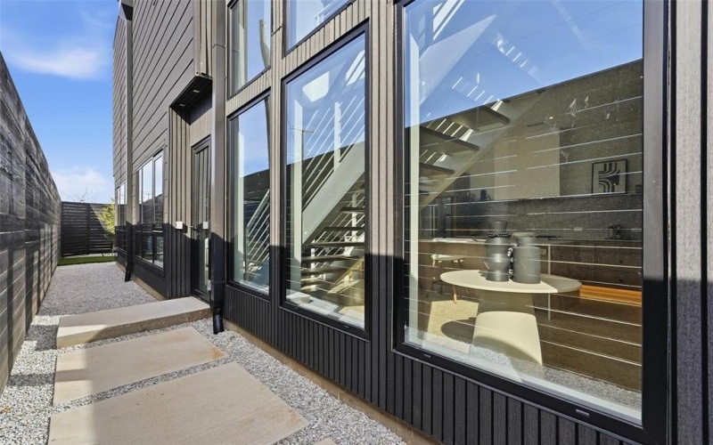 6803 Tyree Street, Dallas, TX 75209, 2 Bedrooms Bedrooms, ,2 BathroomsBathrooms,Residential,For Sale,6803 Tyree Street,0,21175043