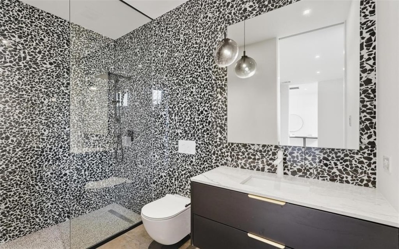 6822 Victoria Avenue, Dallas, TX 75209, 4 Bedrooms Bedrooms, ,5 BathroomsBathrooms,Residential,For Sale,6822 Victoria Avenue,0,21175083