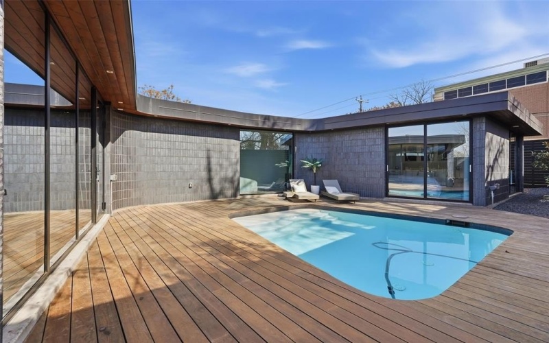 6822 Victoria Avenue, Dallas, TX 75209, 4 Bedrooms Bedrooms, ,5 BathroomsBathrooms,Residential,For Sale,6822 Victoria Avenue,0,21175083