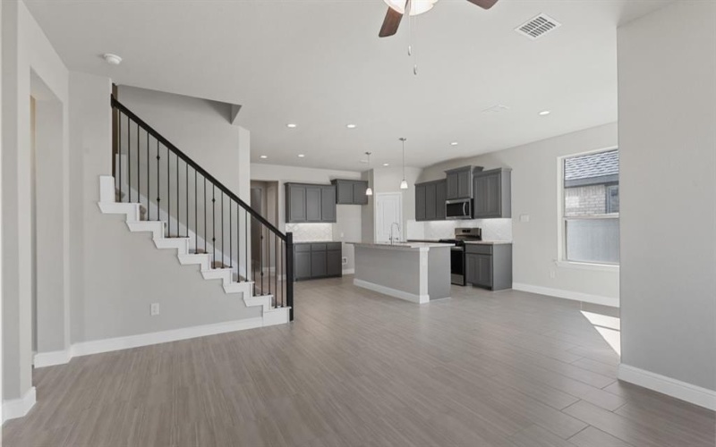 8504 BUR OAK Drive, Justin, TX 76247, 5 Habitaciones Habitaciones , ,5 BañosBaños,Residential,En Venta,8504 BUR OAK Drive,0,21175087