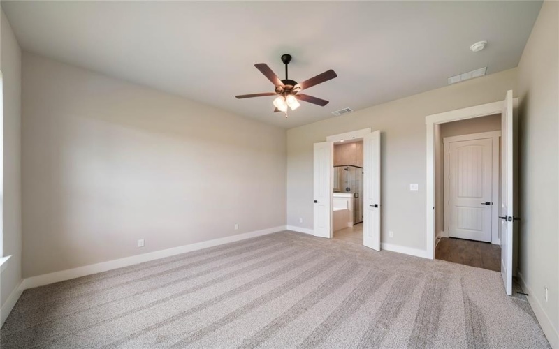 4221 Old Springtown Road, Weatherford, TX 76085, 4 Bedrooms Bedrooms, ,5 BathroomsBathrooms,Residential,For Sale,4221 Old Springtown Road,20555277