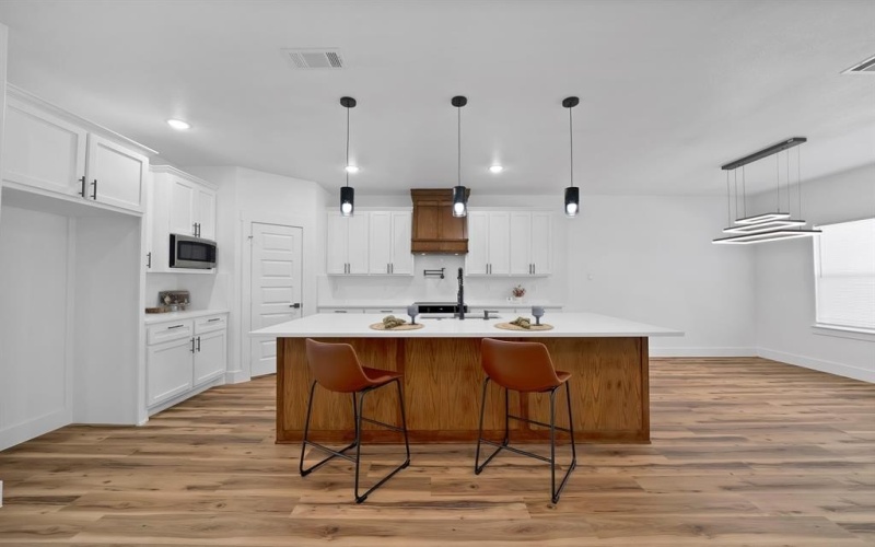 1271 E Myrtle Street, Fort Worth, TX 76104, 4 Habitaciones Habitaciones , ,2 BañosBaños,Residential,En Venta,1271 E Myrtle Street,0,21175653