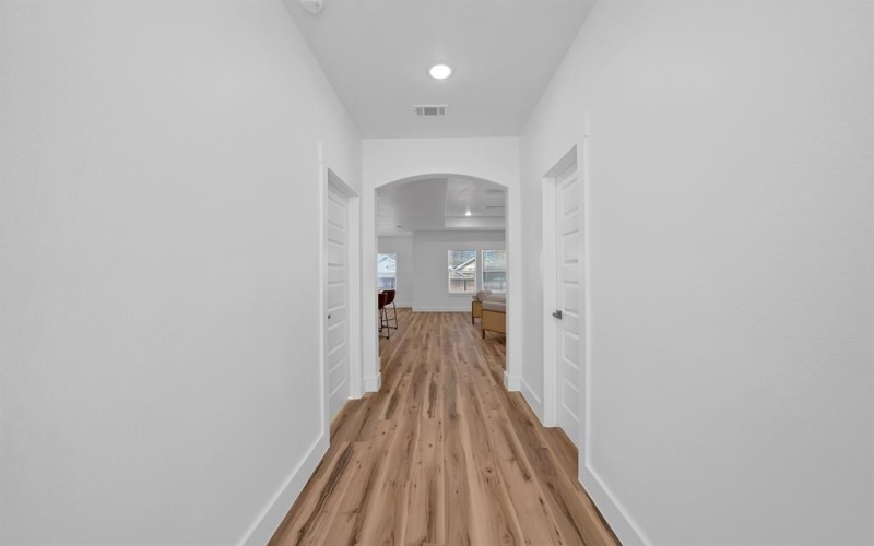 1271 E Myrtle Street, Fort Worth, TX 76104, 4 Habitaciones Habitaciones , ,2 BañosBaños,Residential,En Venta,1271 E Myrtle Street,0,21175653