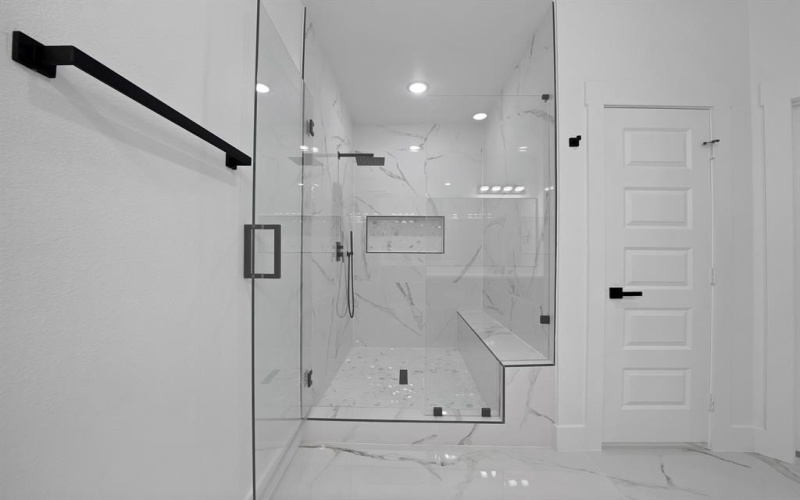 1271 E Myrtle Street, Fort Worth, TX 76104, 4 Habitaciones Habitaciones , ,2 BañosBaños,Residential,En Venta,1271 E Myrtle Street,0,21175653