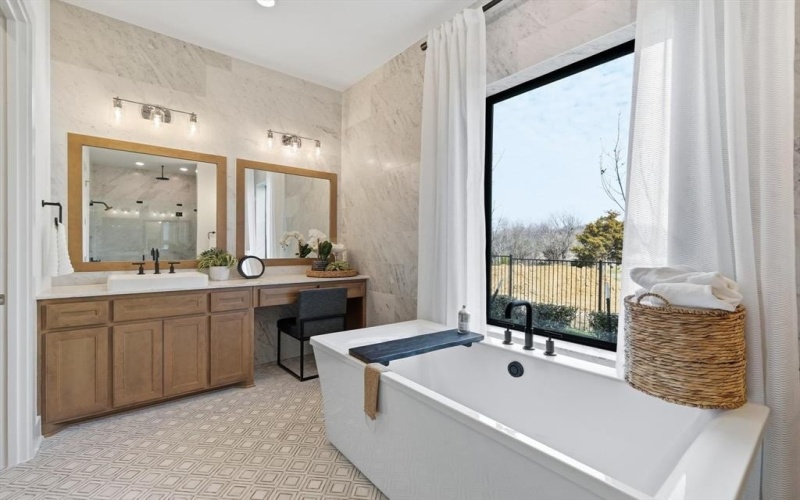 1204 Live Oak Lane, Oak Point, TX 75068, 5 Habitaciones Habitaciones , ,7 BañosBaños,Residential,En Venta,1204 Live Oak Lane,0,21175710