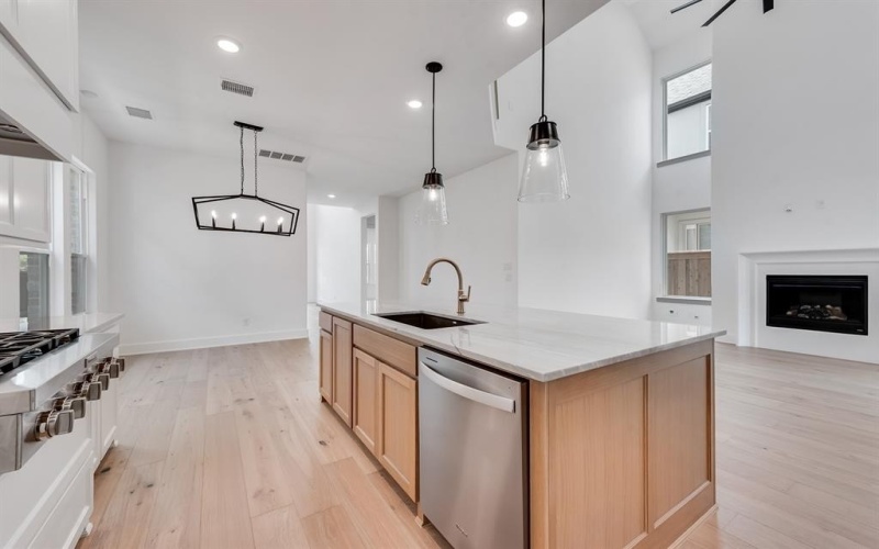 3386 Betony Street, Frisco, TX 75033, 4 Bedrooms Bedrooms, ,3 BathroomsBathrooms,Residential,For Sale,3386 Betony Street,0,21175745