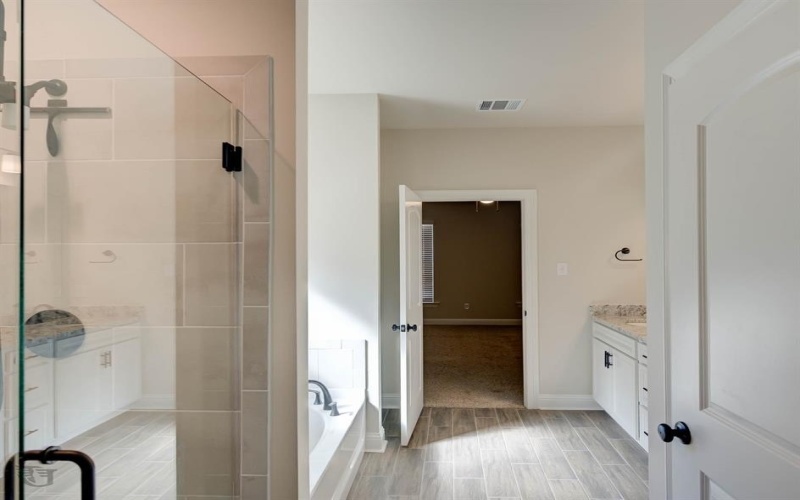 209 Norwell Lane, Bossier City, LA 71111, 3 Habitaciones Habitaciones , ,2 BañosBaños,Residential,En Venta,209 Norwell Lane,0,21176095