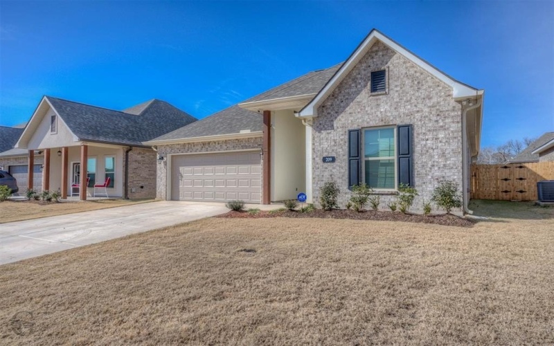 209 Norwell Lane, Bossier City, LA 71111, 3 Habitaciones Habitaciones , ,2 BañosBaños,Residential,En Venta,209 Norwell Lane,0,21176095