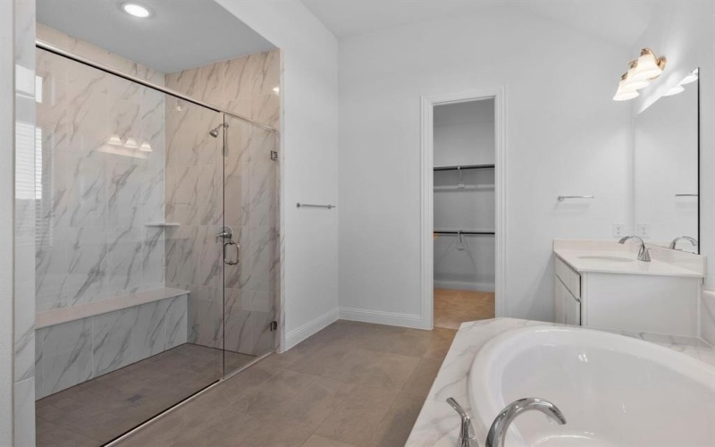 3106 Bexar Street, Rockwall, TX 75032, 4 Habitaciones Habitaciones , ,5 BañosBaños,Residential,En Venta,3106 Bexar Street,0,21176383