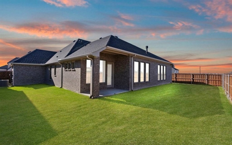 3106 Bexar Street, Rockwall, TX 75032, 4 Habitaciones Habitaciones , ,5 BañosBaños,Residential,En Venta,3106 Bexar Street,0,21176383