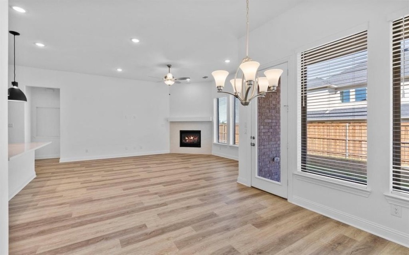 3106 Bexar Street, Rockwall, TX 75032, 4 Habitaciones Habitaciones , ,5 BañosBaños,Residential,En Venta,3106 Bexar Street,0,21176383