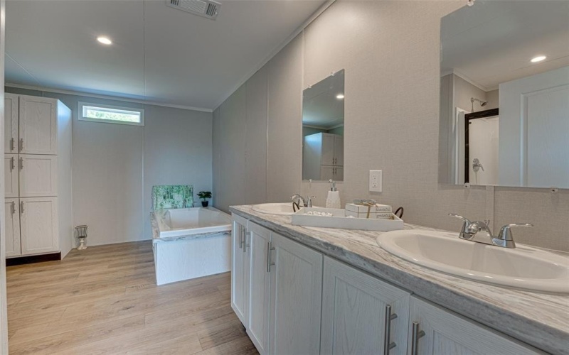 3061 Cochise Court, Ferris, TX 75125, 4 Bedrooms Bedrooms, ,2 BathroomsBathrooms,Residential,For Sale,3061 Cochise Court,0,21176415