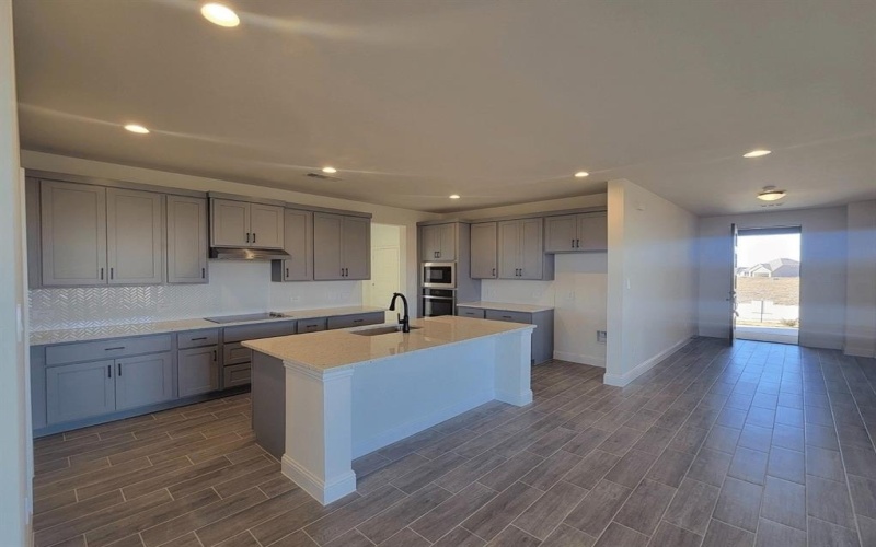 4457 Lyre Leaf Drive, Fort Worth, TX 76036, 5 Habitaciones Habitaciones , ,5 BañosBaños,Residential,En Venta,4457 Lyre Leaf Drive,0,21176451