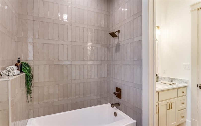 2971 Stella Rose Court, Waxahachie, TX 75165, 4 Bedrooms Bedrooms, ,3 BathroomsBathrooms,Residential,For Sale,2971 Stella Rose Court,0,21163589