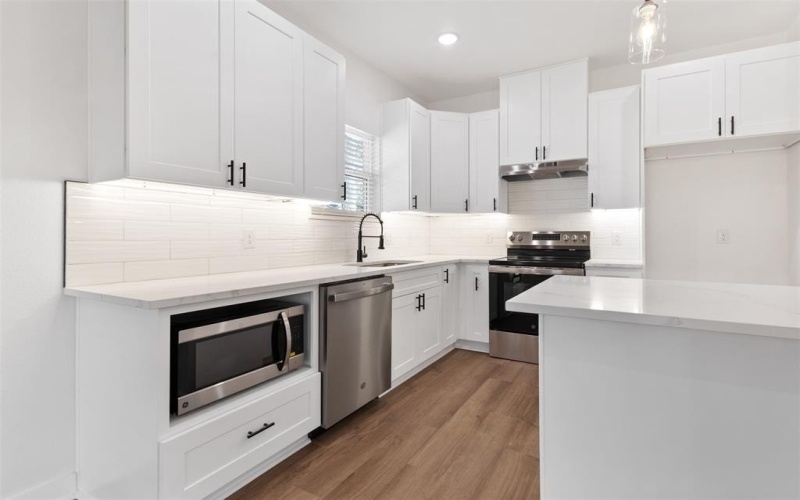 109 Cortez Street, Payne Springs, TX 75156, 3 Bedrooms Bedrooms, ,2 BathroomsBathrooms,Residential,For Sale,109 Cortez Street,0,21166806