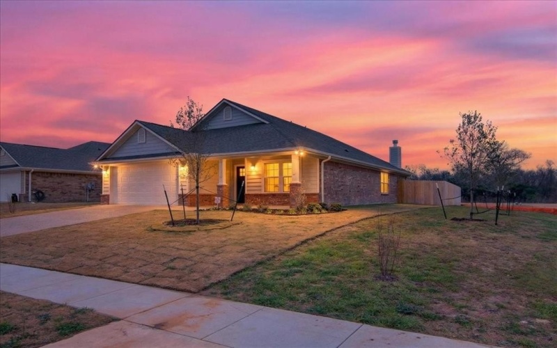 2508 Yoder Lane, Waco, TX 76706, 4 Habitaciones Habitaciones , ,2 BañosBaños,Residential,En Venta,2508 Yoder Lane,0,21172365