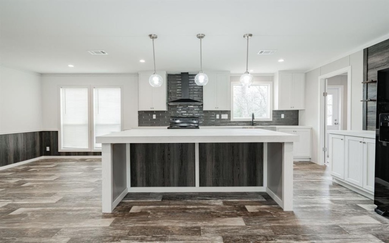 7108 Moccasin Drive, Mabank, TX 75156, 3 Bedrooms Bedrooms, ,2 BathroomsBathrooms,Residential,For Sale,7108 Moccasin Drive,0,21176481