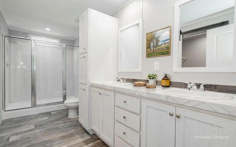 7108 Moccasin Drive, Mabank, TX 75156, 3 Bedrooms Bedrooms, ,2 BathroomsBathrooms,Residential,For Sale,7108 Moccasin Drive,0,21176481