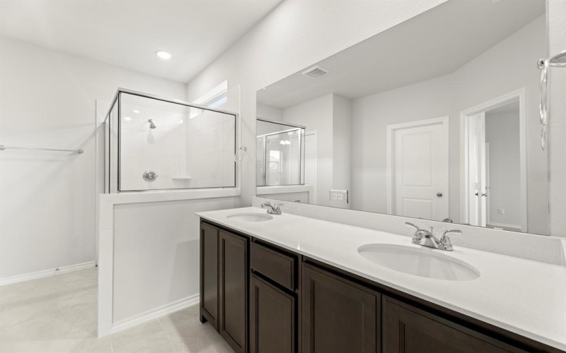 2512 Russell Way, Mesquite, TX 75149, 3 Habitaciones Habitaciones , ,2 BañosBaños,Residential,En Venta,2512 Russell Way,0,21176488