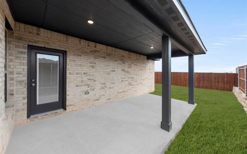 2512 Russell Way, Mesquite, TX 75149, 3 Habitaciones Habitaciones , ,2 BañosBaños,Residential,En Venta,2512 Russell Way,0,21176488