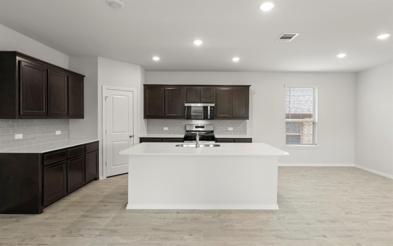 2512 Russell Way, Mesquite, TX 75149, 3 Habitaciones Habitaciones , ,2 BañosBaños,Residential,En Venta,2512 Russell Way,0,21176488