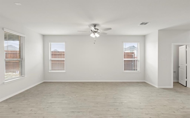 2512 Russell Way, Mesquite, TX 75149, 3 Habitaciones Habitaciones , ,2 BañosBaños,Residential,En Venta,2512 Russell Way,0,21176488