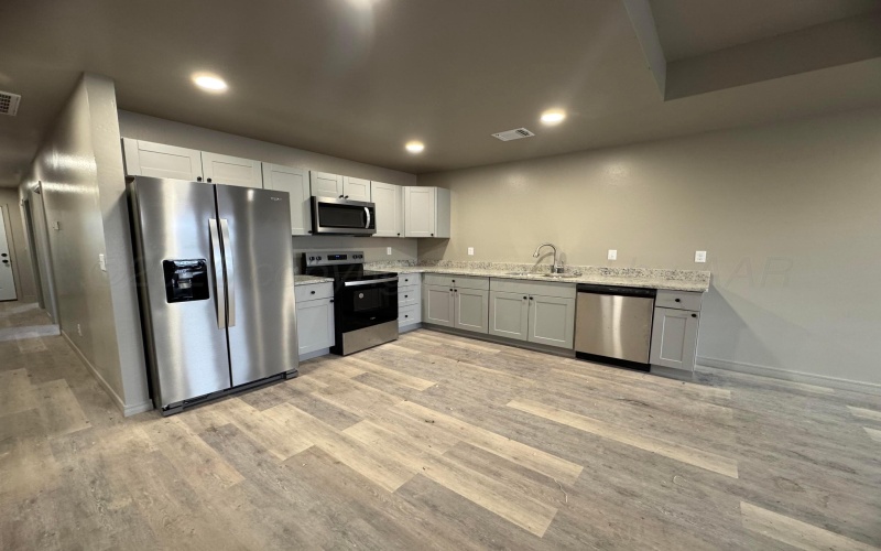 1120 A Caprock Street, Hereford, TX 79045, 3 Habitaciones Habitaciones , ,2 BañosBaños,Residential Multi Family,En Venta,1120 A Caprock Street,0,26-1287