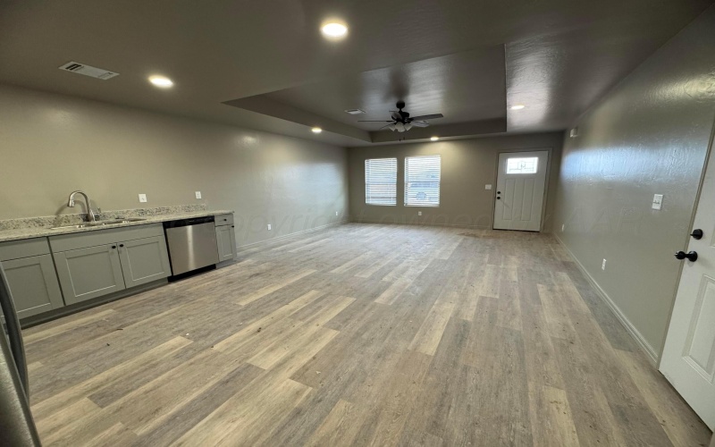 1120 A Caprock Street, Hereford, TX 79045, 3 Habitaciones Habitaciones , ,2 BañosBaños,Residential Multi Family,En Venta,1120 A Caprock Street,0,26-1287