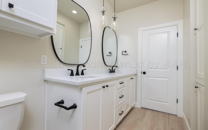 10300 PRICKLY PEAR Road, Amarillo, TX 79119, 4 Habitaciones Habitaciones , ,3 BañosBaños,Residential,En Venta,10300 PRICKLY PEAR Road,0,26-1304