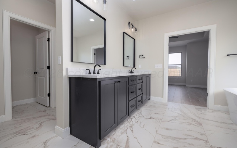 10300 PRICKLY PEAR Road, Amarillo, TX 79119, 4 Habitaciones Habitaciones , ,3 BañosBaños,Residential,En Venta,10300 PRICKLY PEAR Road,0,26-1304