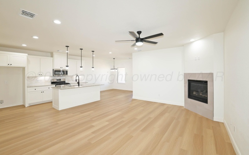 10424 TIERRA SANTA Unit A Drive, Amarillo, TX 79119, 3 Habitaciones Habitaciones , ,2 BañosBaños,Residential,En Venta,10424 TIERRA SANTA Unit A Drive,0,26-1318