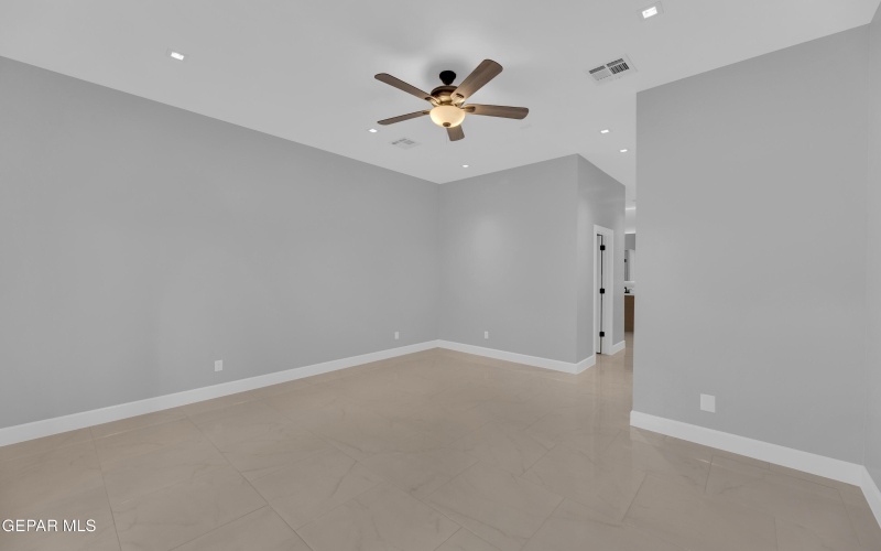 7549 Enchanted Park Drive, El Paso, TX 79911, 3 Bedrooms Bedrooms, ,3 BathroomsBathrooms,Residential,For Sale,7549 Enchanted Park Drive,0,934101