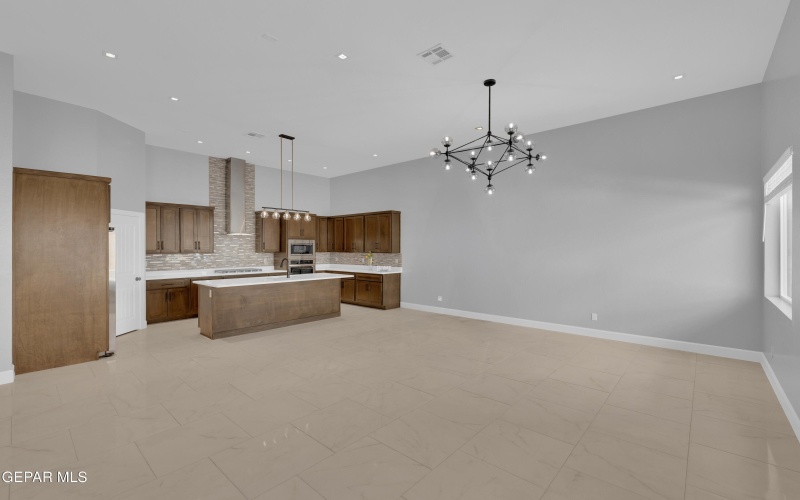 7549 Enchanted Park Drive, El Paso, TX 79911, 3 Bedrooms Bedrooms, ,3 BathroomsBathrooms,Residential,For Sale,7549 Enchanted Park Drive,0,934101