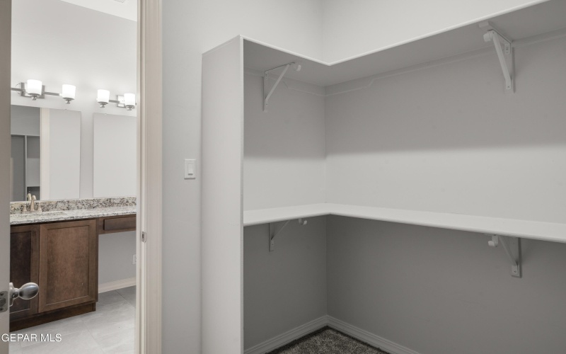 6136 Patricia Elena Place, El Paso, TX 79932, 4 Habitaciones Habitaciones , ,2 BañosBaños,Residential,En Venta,6136 Patricia Elena Place,0,938034