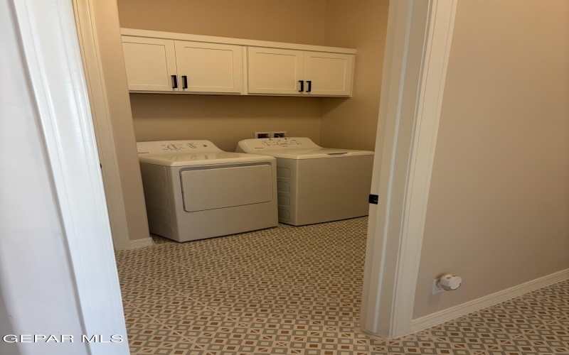 6112 Oleaster Drive, El Paso, TX 79932, 4 Bedrooms Bedrooms, ,2 BathroomsBathrooms,Residential,For Sale,6112 Oleaster Drive,0,938040