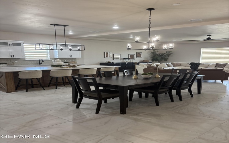 6112 Oleaster Drive, El Paso, TX 79932, 4 Bedrooms Bedrooms, ,2 BathroomsBathrooms,Residential,For Sale,6112 Oleaster Drive,0,938040