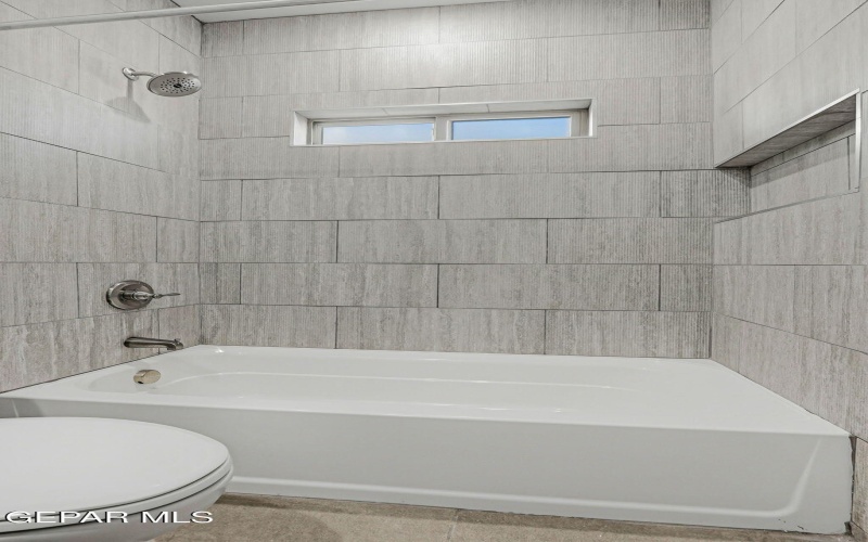 674 Davis Greenwood Court, Vinton, TX 79821, 3 Bedrooms Bedrooms, ,2 BathroomsBathrooms,Residential,For Sale,674 Davis Greenwood Court,0,938048