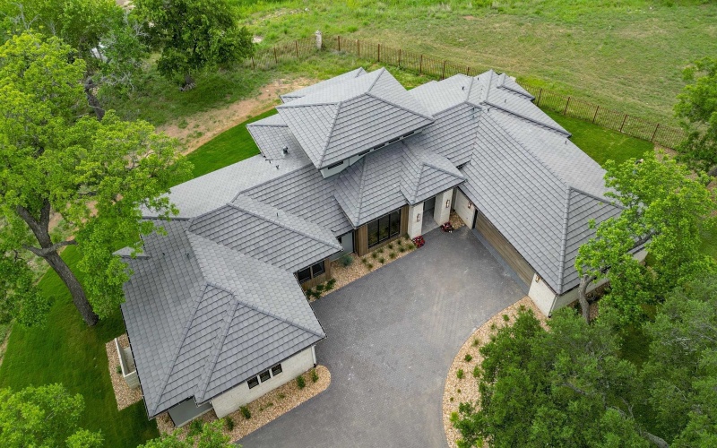 106 Edwards Circle, Horseshoe Bay, TX 78657, 3 Bedrooms Bedrooms, ,5 BathroomsBathrooms,Residential,For Sale,106 Edwards Circle,0,172076