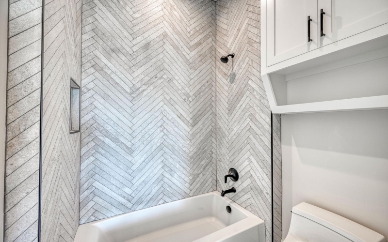 116 HOUDINI WAY, Kingsland, TX 78639, 4 Bedrooms Bedrooms, ,5 BathroomsBathrooms,Residential,For Sale,116 HOUDINI WAY,0,172253