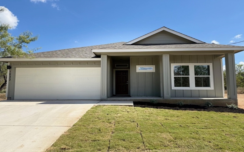 1231 Northcrest, Granite Shoals, TX 78654, 3 Bedrooms Bedrooms, ,2 BathroomsBathrooms,Residential,For Sale,1231 Northcrest,0,172992
