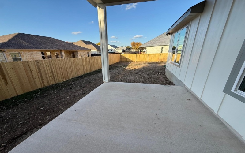 406 Hogans Place, Meadowlakes, TX 78654, 3 Bedrooms Bedrooms, ,2 BathroomsBathrooms,Residential,For Sale,406 Hogans Place,0,173017