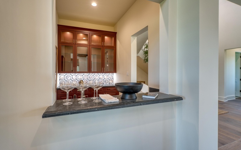 369 La Serena Loop, Horseshoe Bay, TX 78657, 5 Bedrooms Bedrooms, ,6 BathroomsBathrooms,Residential,For Sale,369 La Serena Loop,0,173831